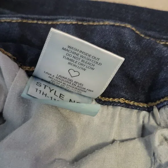 Bohme Bermuda Denim Shorts Blue Button Fly 5-Pocket Design Womens Size 31 - Picture 7 of 8